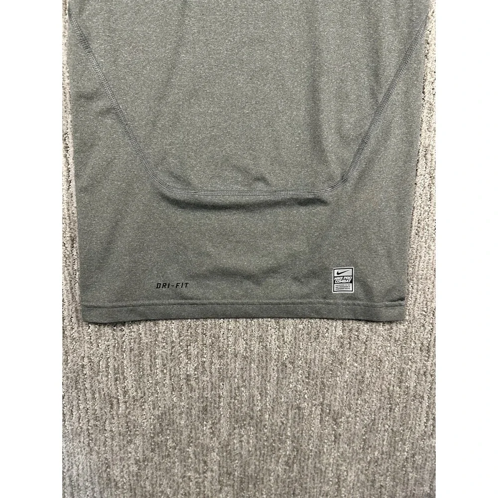 Nike product pair